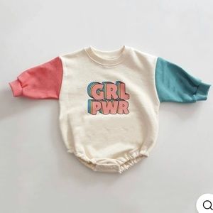 Junie Grey Grl Pwr Baby sweatshirt